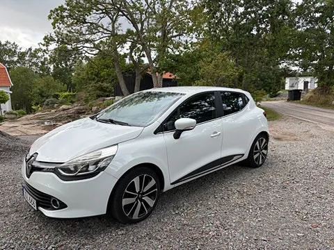 Renault Clio 2015 photo 2