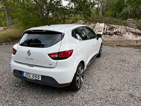 Renault Clio 2015 photo 4