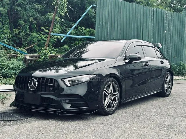 Mercedes-Benz A180