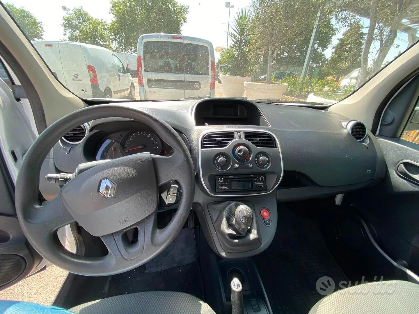 Renault Kangoo 2017 photo 2