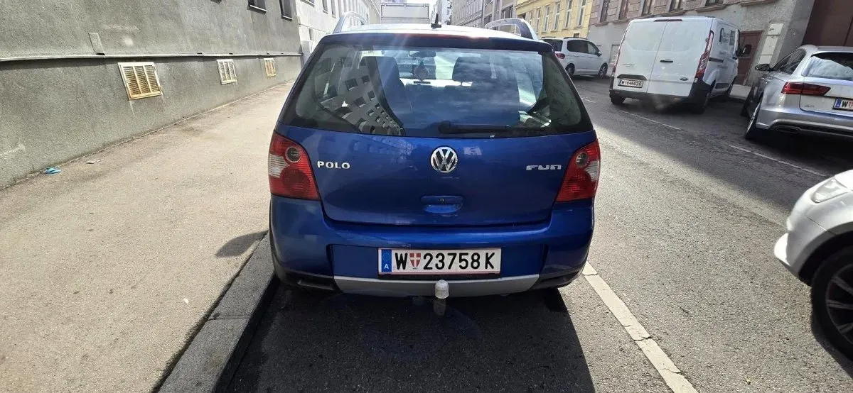 Volkswagen Polo 2005 photo 2