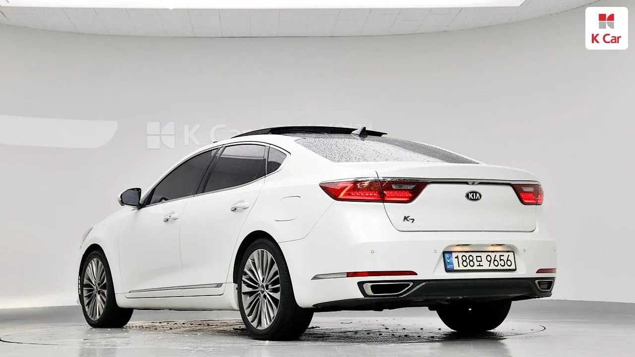 Kia K7 2019 photo 4