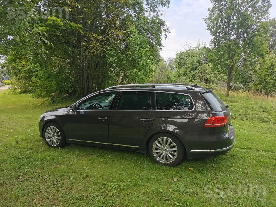 Volkswagen Passat 2011 photo 4