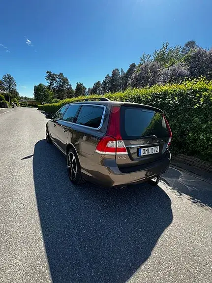 Volvo V70