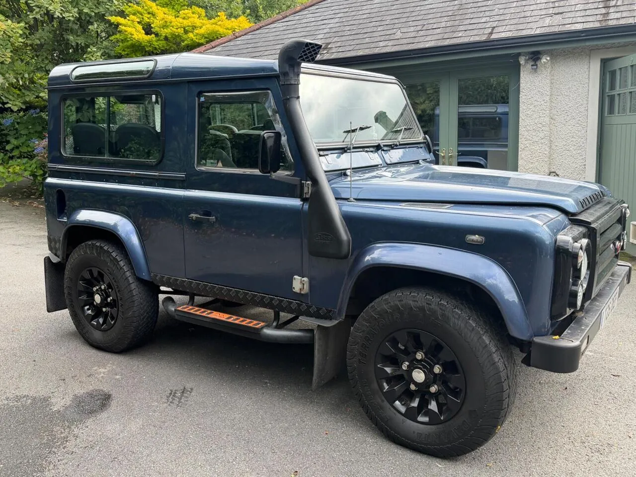 Land Rover Defender 90 2006 photo 4