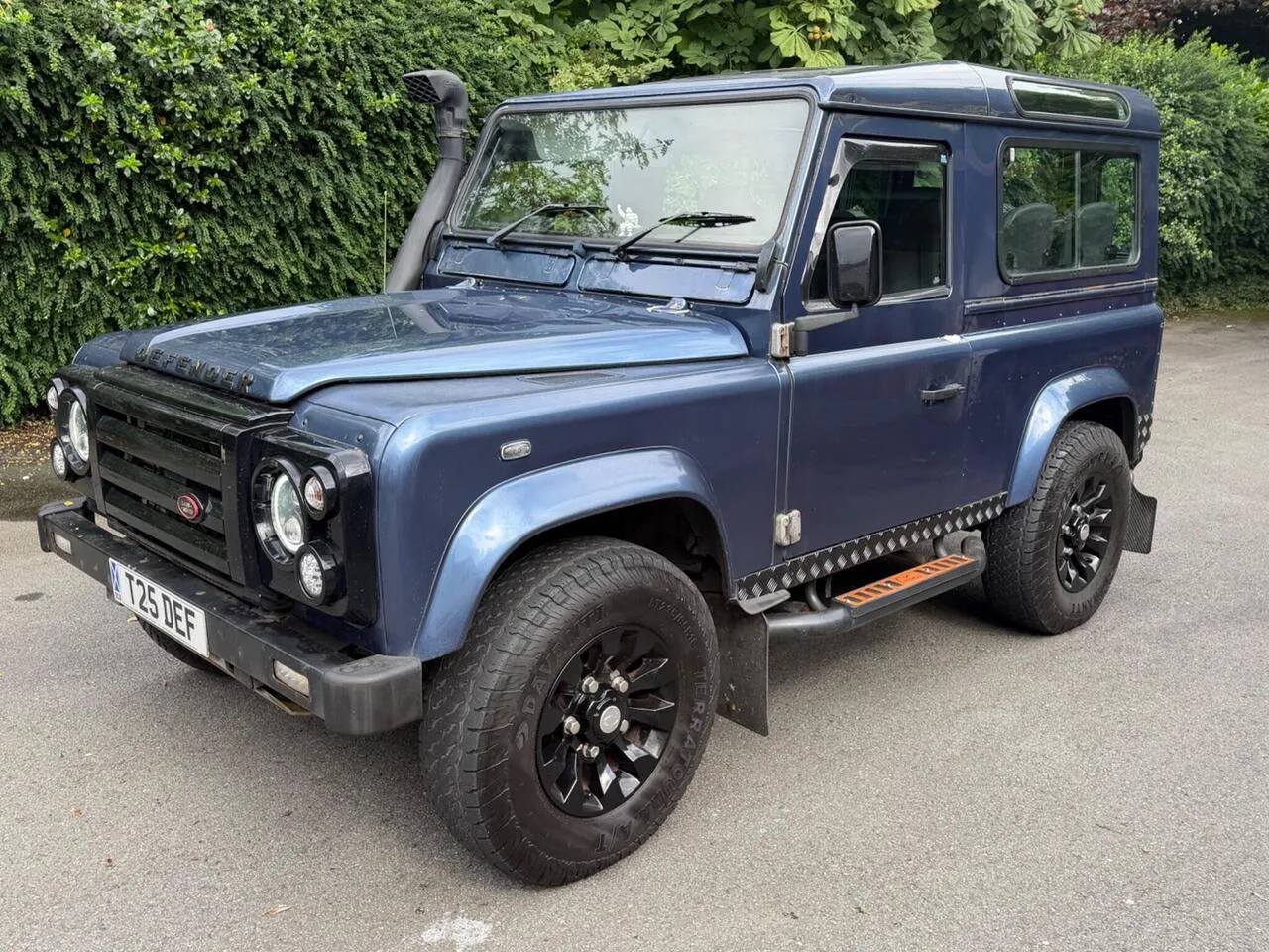 Land Rover Defender 90 2006 photo 3