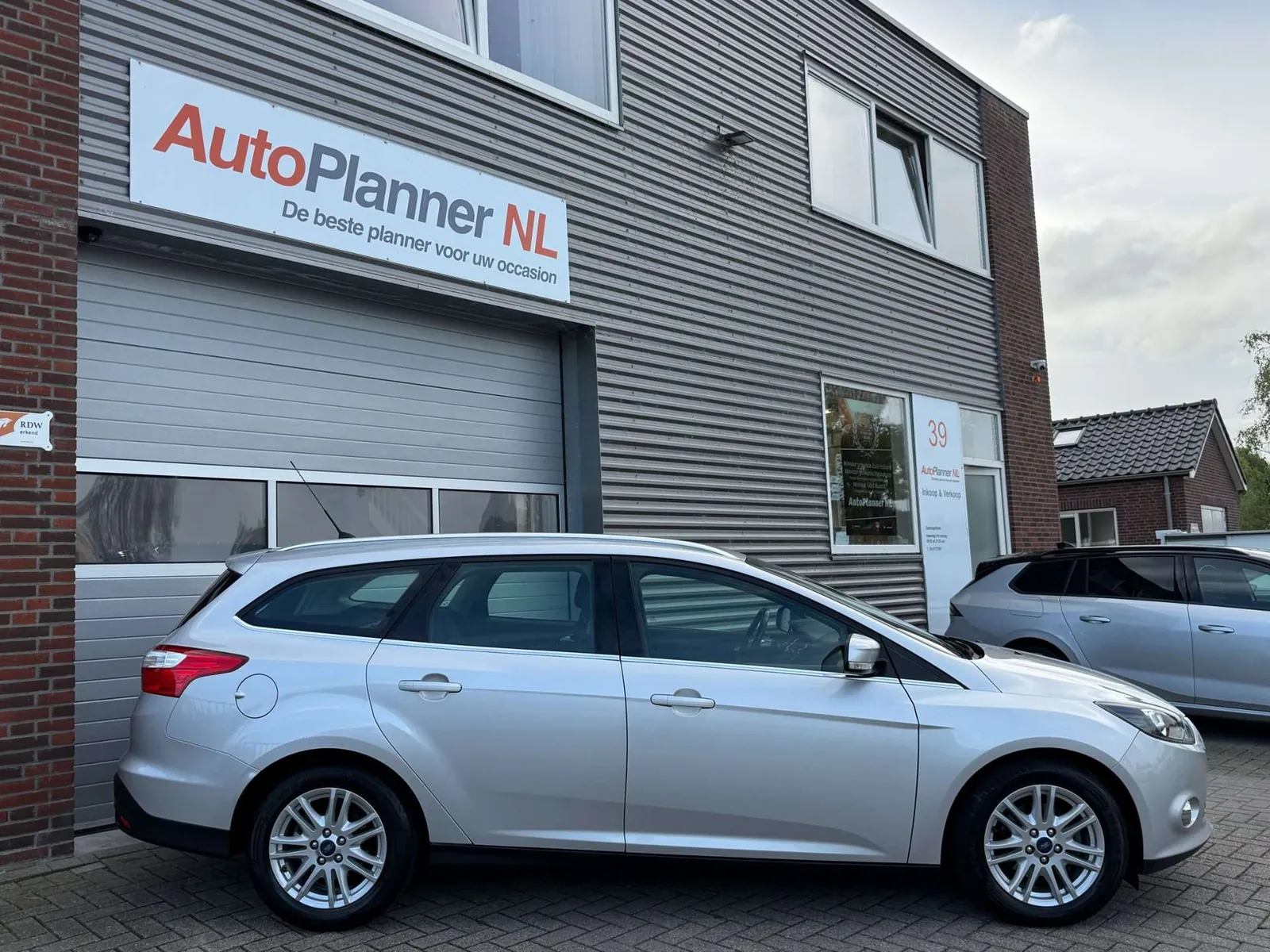 Ford Focus Wagon 2013 photo 3