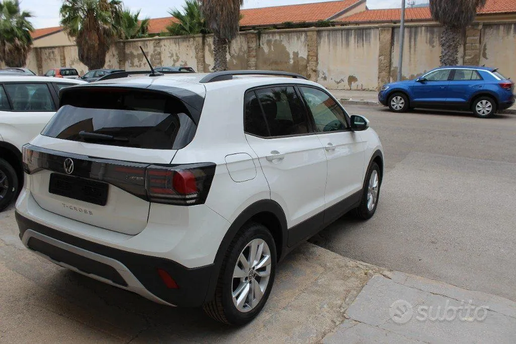 Volkswagen T-Cross 2026 photo 3