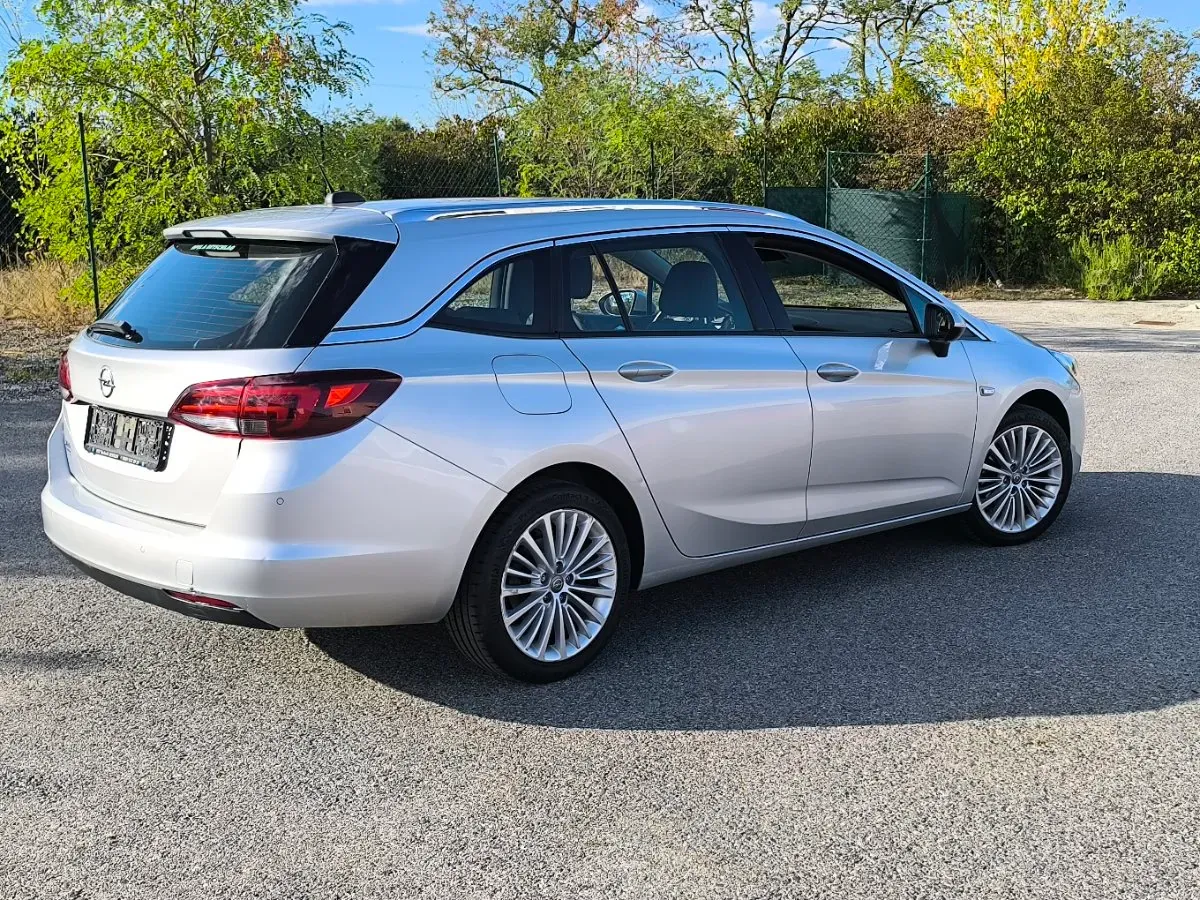 Opel Astra 2020 photo 3