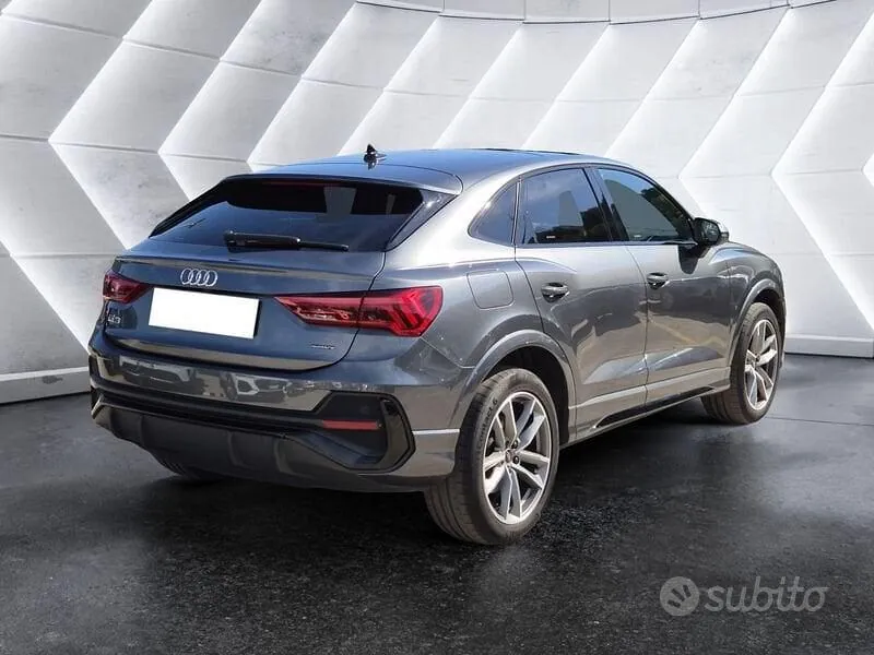 Audi Q3 2023 photo 4