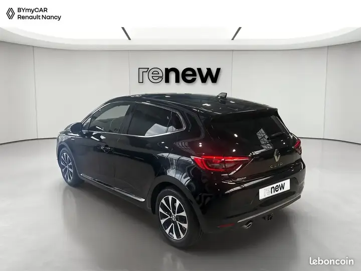 Renault Clio 2023 photo 3