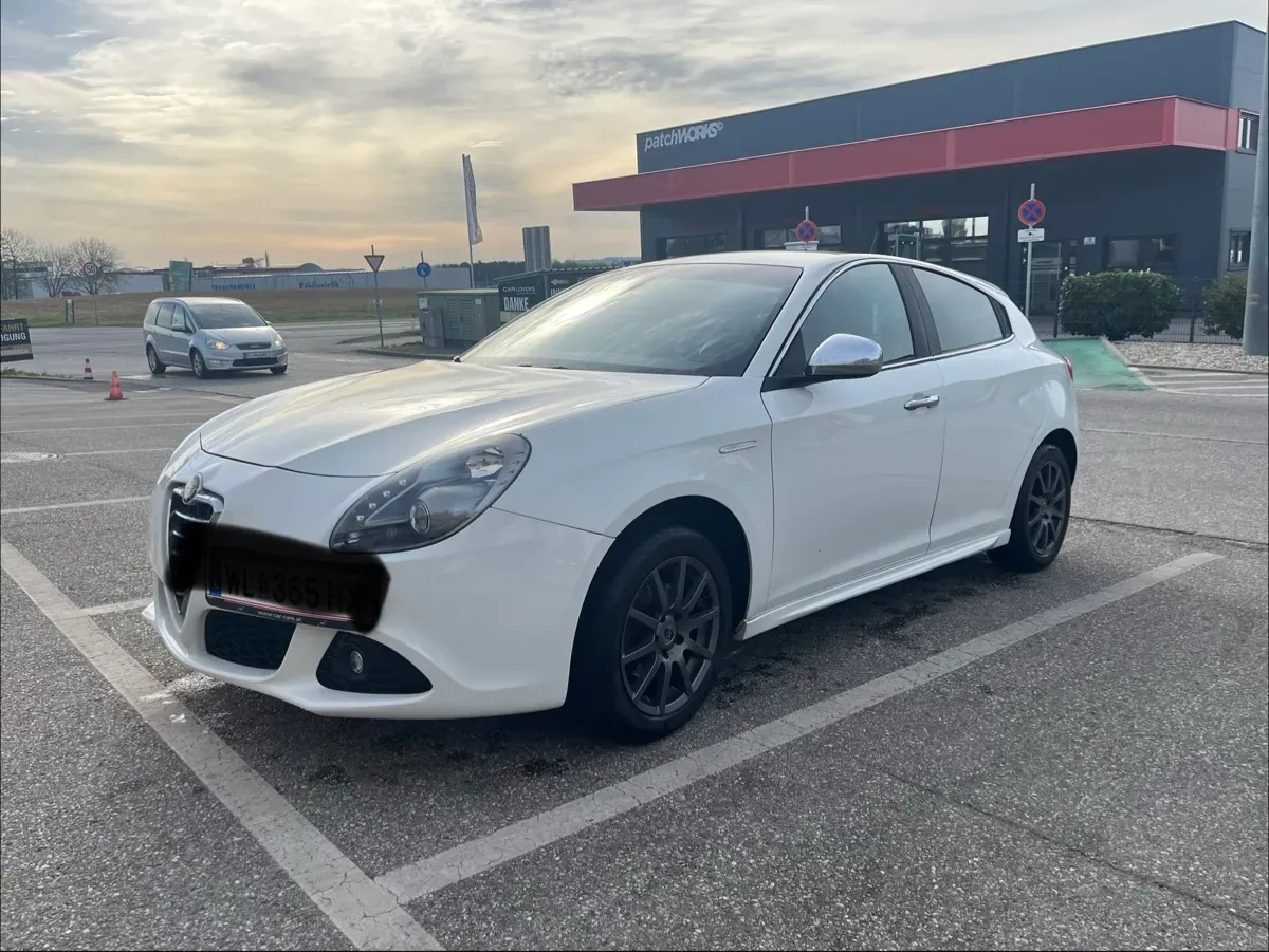Alfa Romeo Giulietta