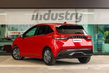 Nissan Note 2021 photo 3