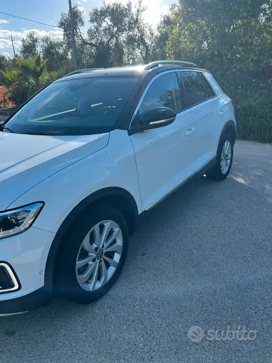 Volkswagen T-Roc 2022 photo 3