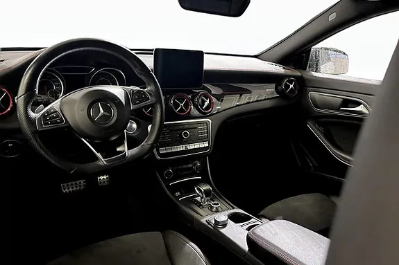 Mercedes-Benz Cla45 2017 photo 4