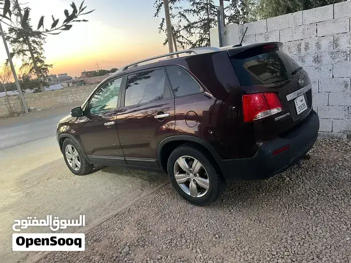 Kia Sorento 2012 photo 4
