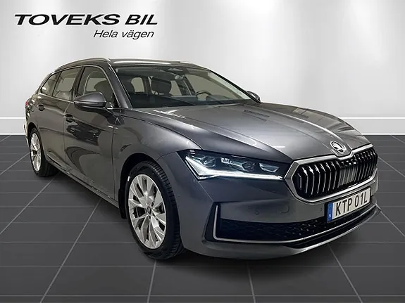 Skoda Superb 2025 photo 3