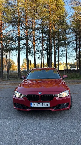 BMW 320D 2014 photo 2