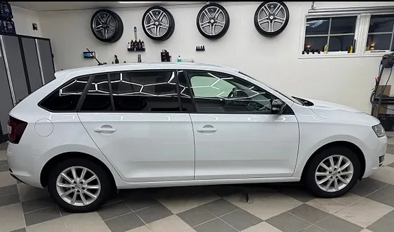 Skoda Rapid Spaceback 2019 photo 5