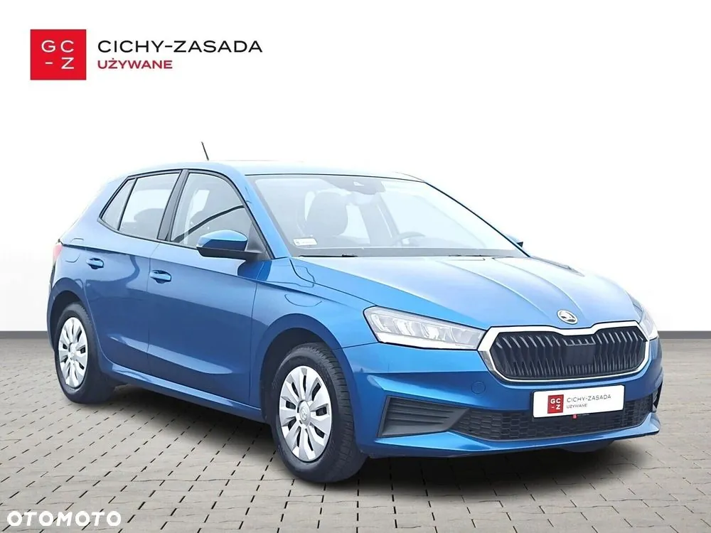 Skoda Fabia 2023 photo 3