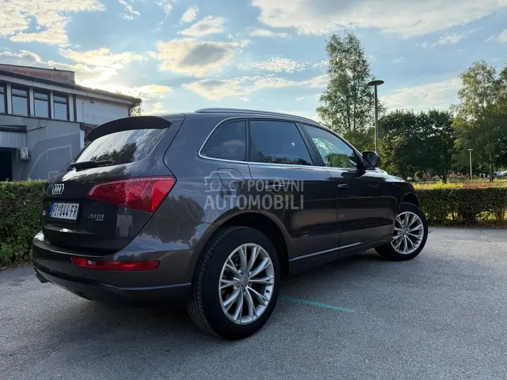 Audi Q5 2009 photo 3