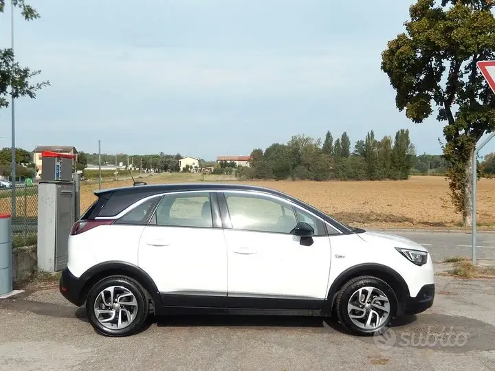 Opel Crossland X 2018 photo 3