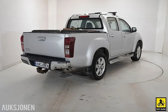Isuzu D-Max