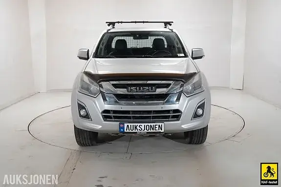 Isuzu D-Max 2017 photo 2