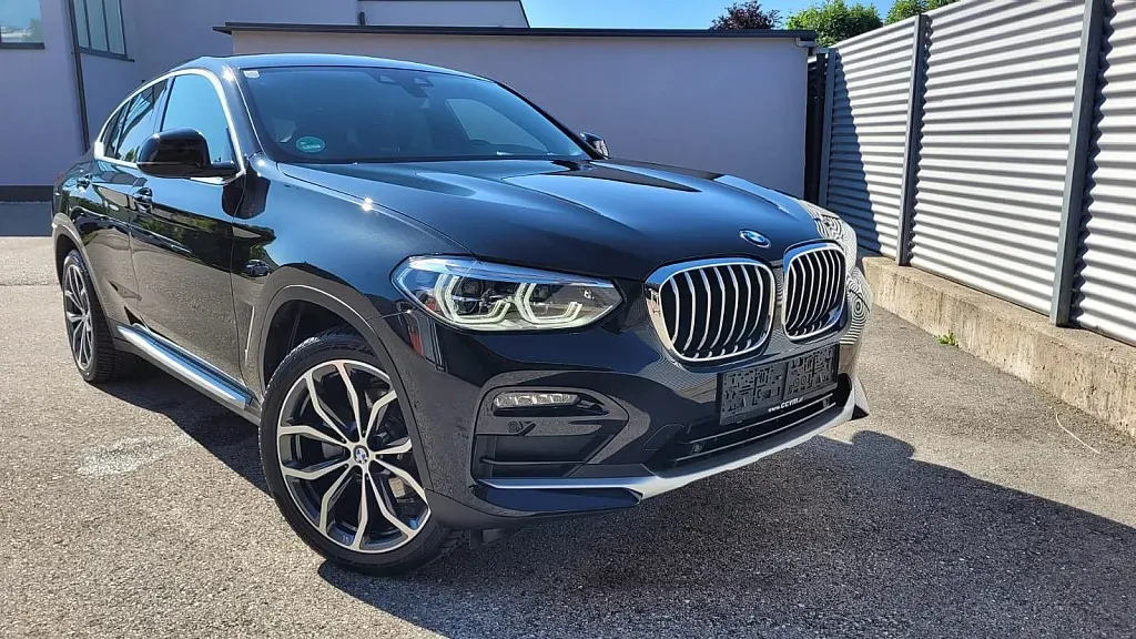 BMW X4 2021 photo 2