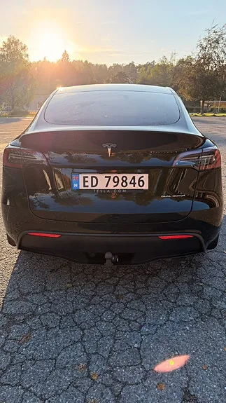 Tesla Model Y 2022 photo 4