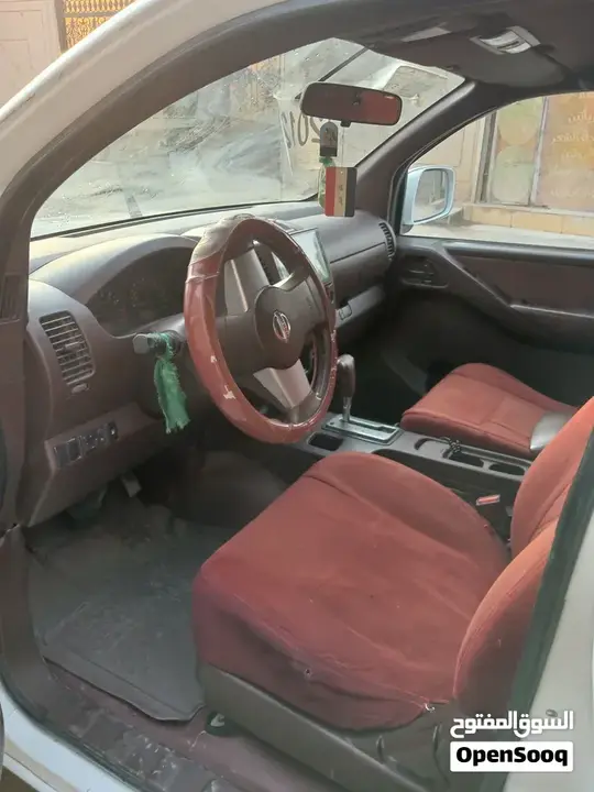 Nissan Navara 2012 photo 3
