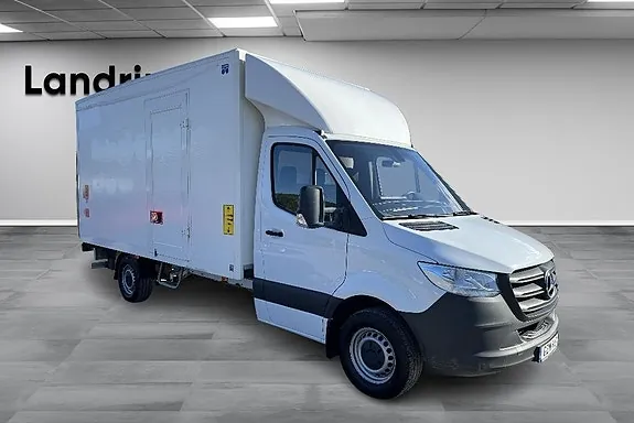 Mercedes-Benz Sprinter 2024 photo 3