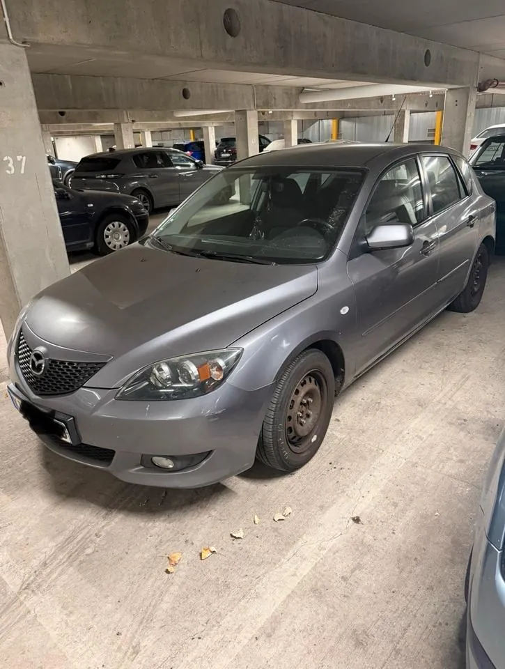 Mazda 3