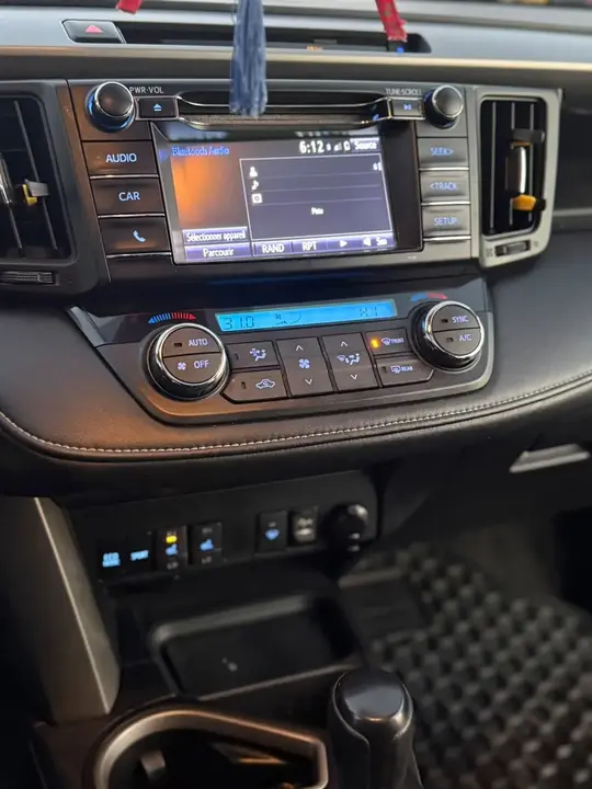 Toyota Rav4 2016 photo 2