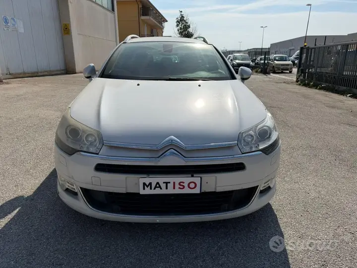 Citroen C5 2013 photo 2