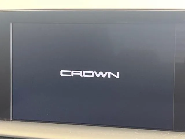 Toyota Crown Hybrid G-Executive 2018 photo 3