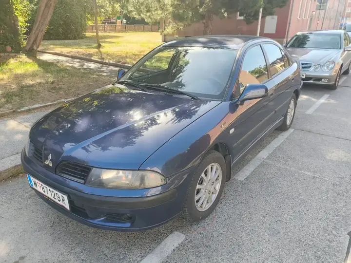 Mitsubishi Carisma