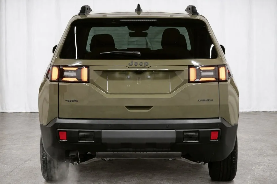 Jeep Cherokee 2026 photo 5
