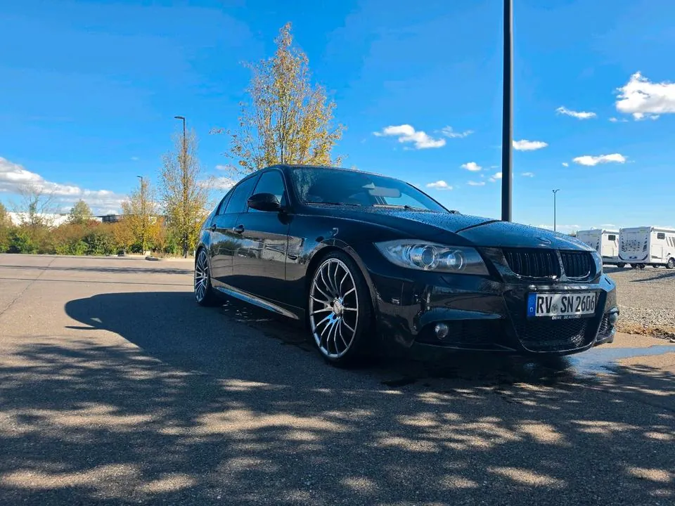 BMW 330I