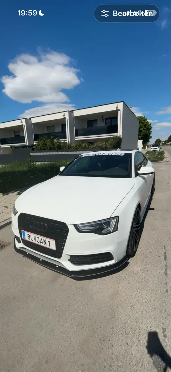 Audi A5 2012 photo 2