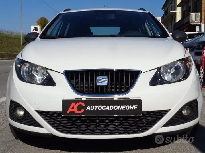 Seat Ibiza 2013 photo 2