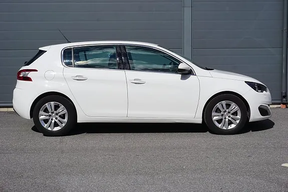 Peugeot 308 2015 photo 4