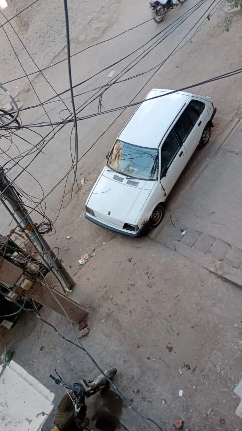 Suzuki Khyber