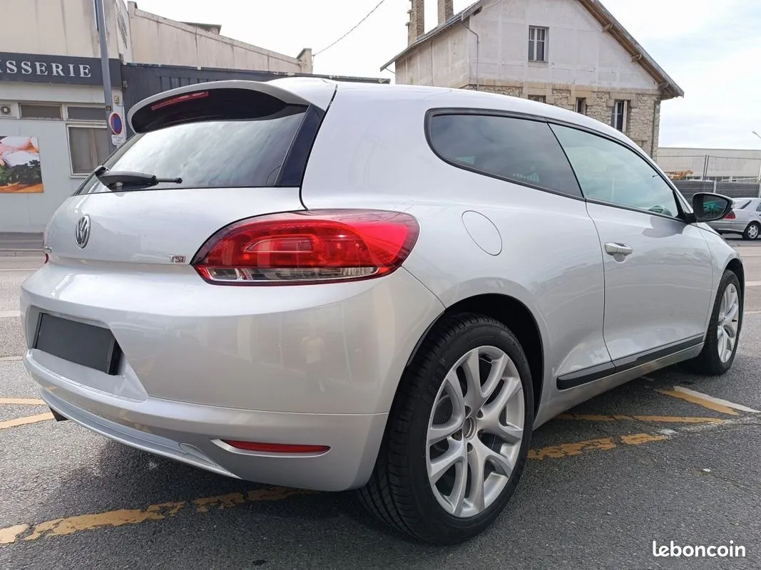 Volkswagen Scirocco 2009 photo 3