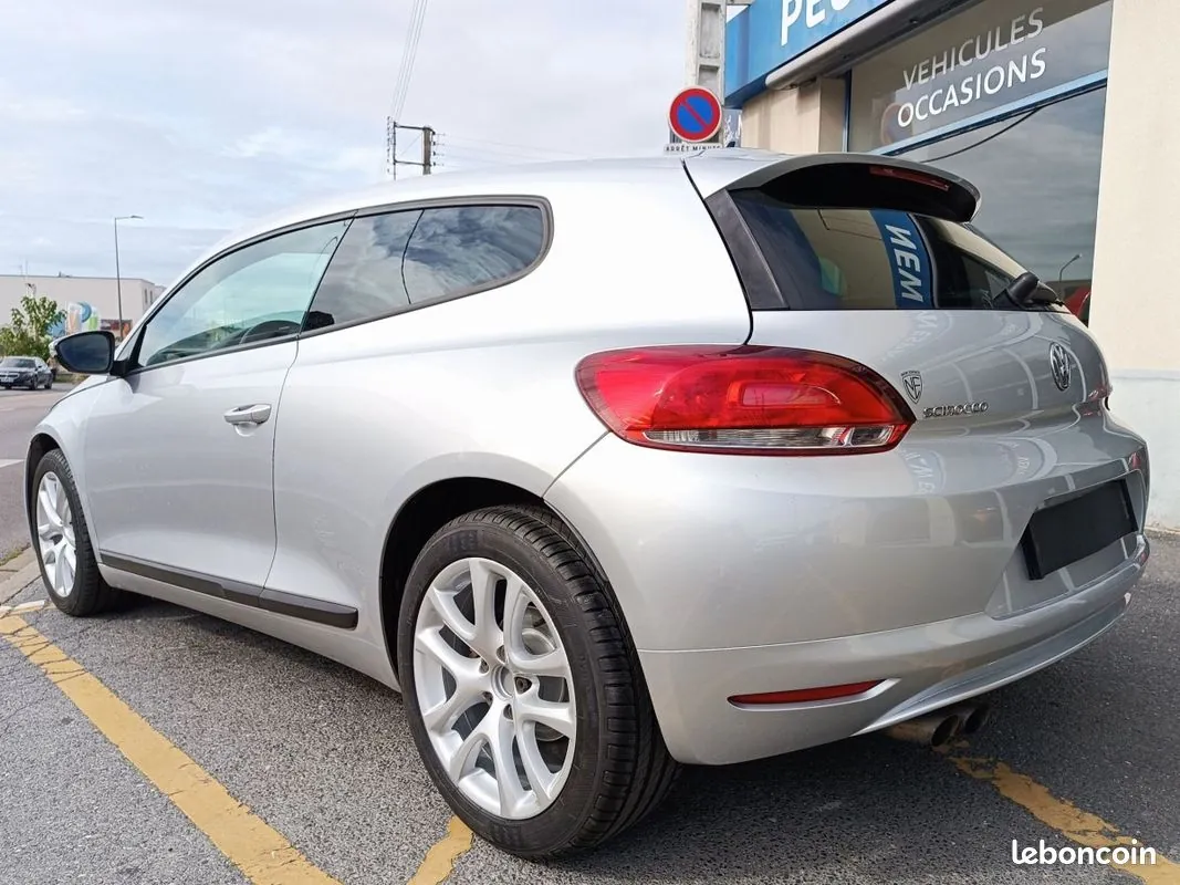 Volkswagen Scirocco 2009 photo 4