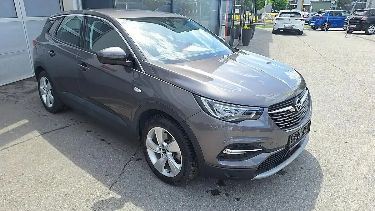 Opel Grandland X 2020 photo 3
