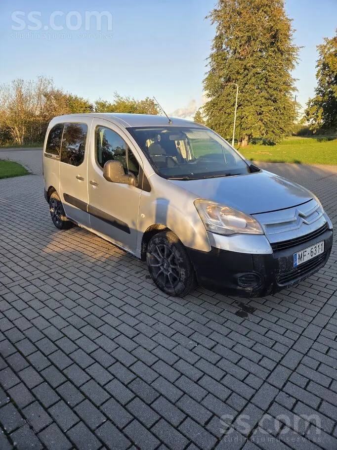 Citroen Berlingo 2009 photo 2