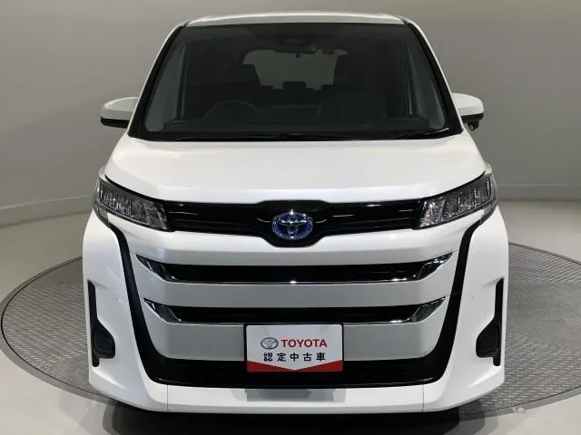 Toyota Corolla Hybrid X 2023 photo 2
