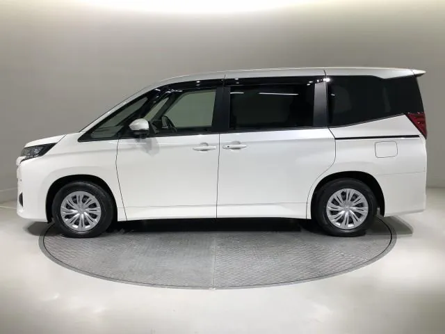 Toyota Corolla Hybrid X 2023 photo 3