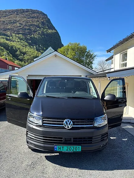 Volkswagen Transporter 2017 photo 3